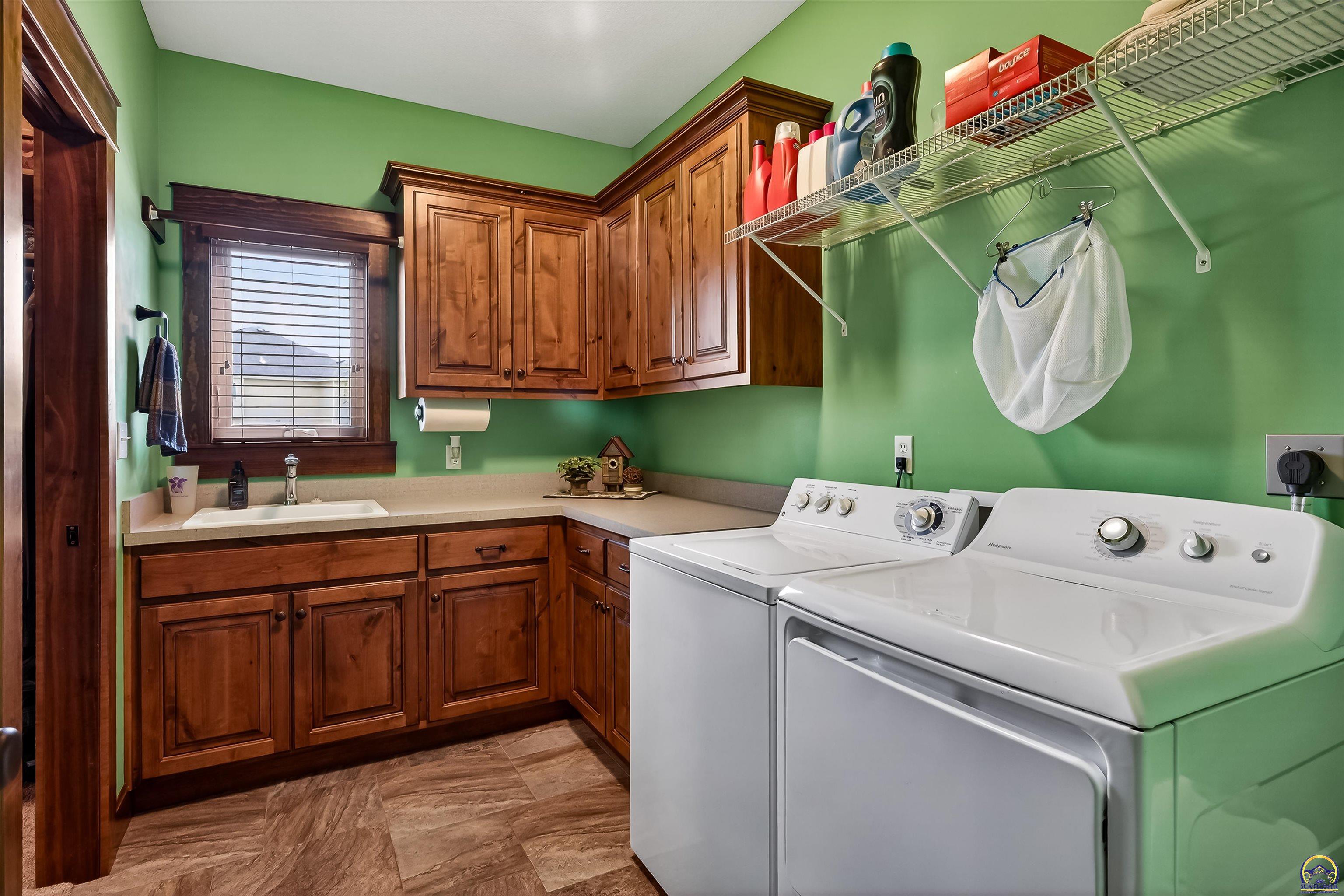 3748 Elm Cove Road Berryton, KS 66409 - Photo 16 of 51