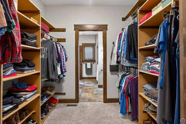 $625,000 | 3748 Elm Cove Road, Berryton, KS 66409