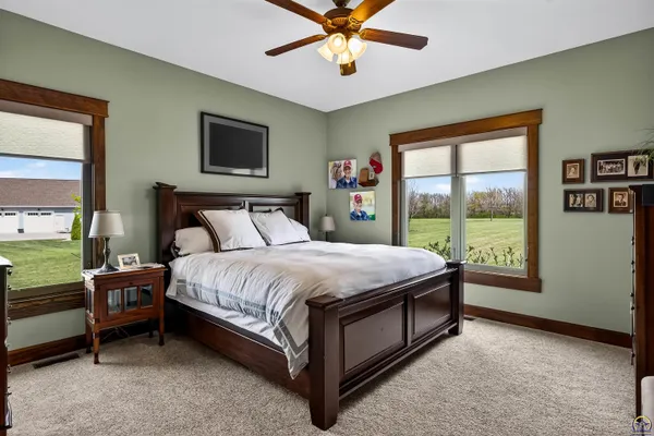 $625,000 | 3748 Elm Cove Road, Berryton, KS 66409