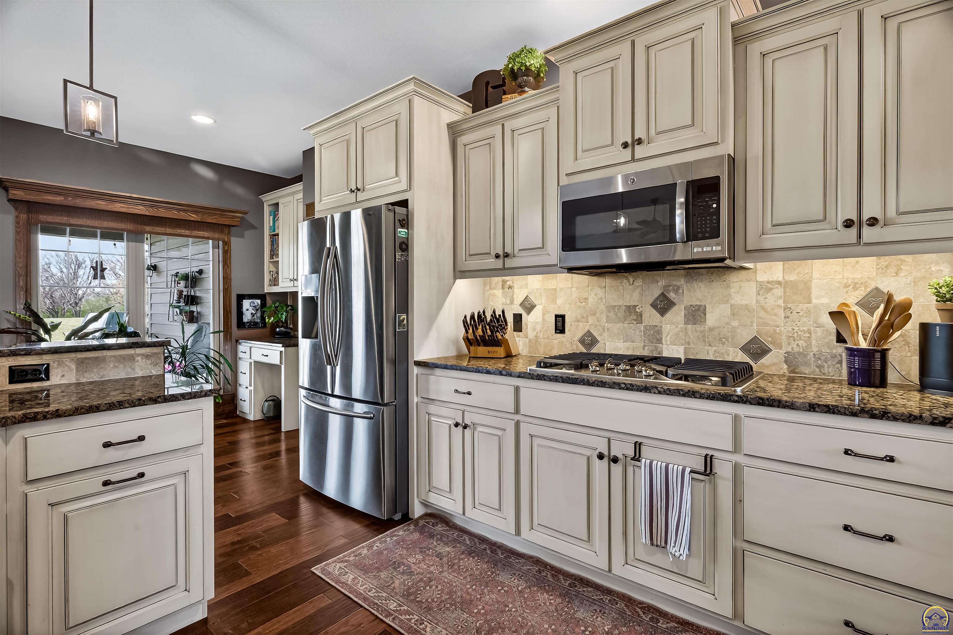 3748 Elm Cove Road Berryton, KS 66409 - Photo 3 of 51