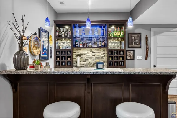 $625,000 | 3748 Elm Cove Road, Berryton, KS 66409