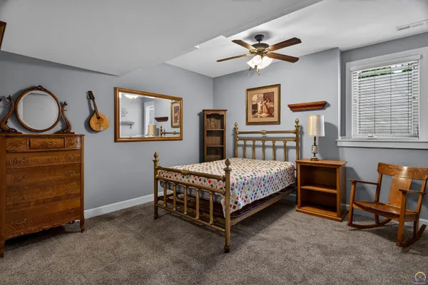 $625,000 | 3748 Elm Cove Road, Berryton, KS 66409