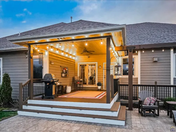 $625,000 | 3748 Elm Cove Road, Berryton, KS 66409