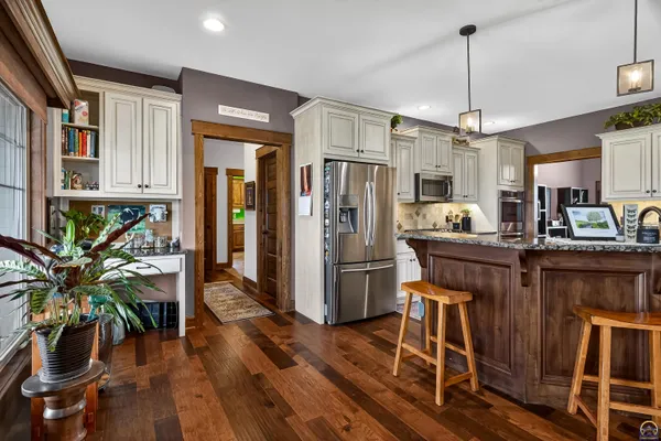 $625,000 | 3748 Elm Cove Road, Berryton, KS 66409