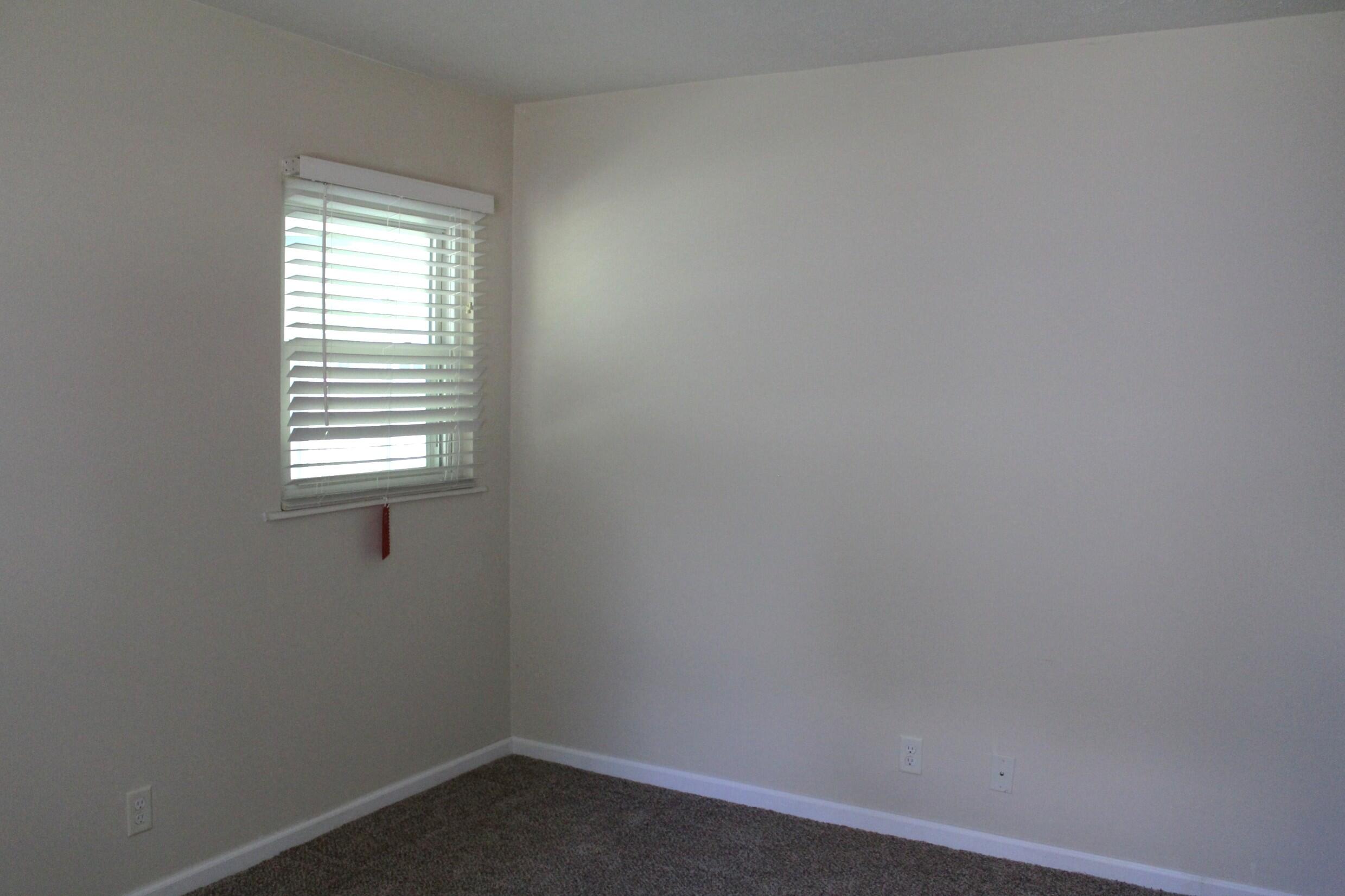 3215 Nantucket Street Springfield, OH 45503 - Photo 23 of 32 23