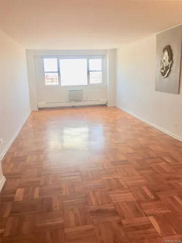 $159,900 | 89-00 170th Street, Unit 6G | Jamaica