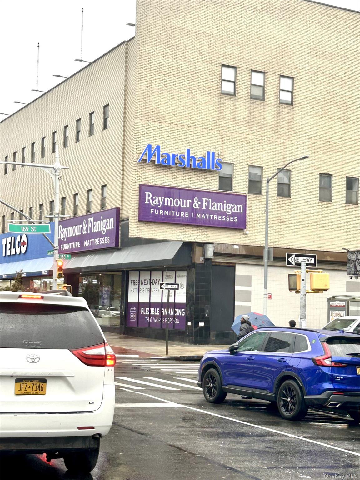 89-00 170th Street, Unit 6G Queens, NY 11432 - Photo 8 of 9 View of commercial property NEAR