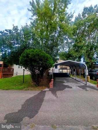 $58,500 | 17 Beehive Avenue, Falling Waters, WV 25419