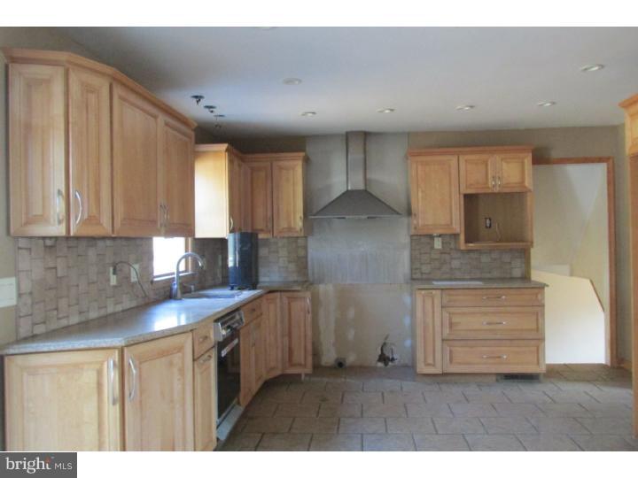 315 Sheffield Road Cherry Hill, NJ 08034 - Photo 2 of 16 Kitchen