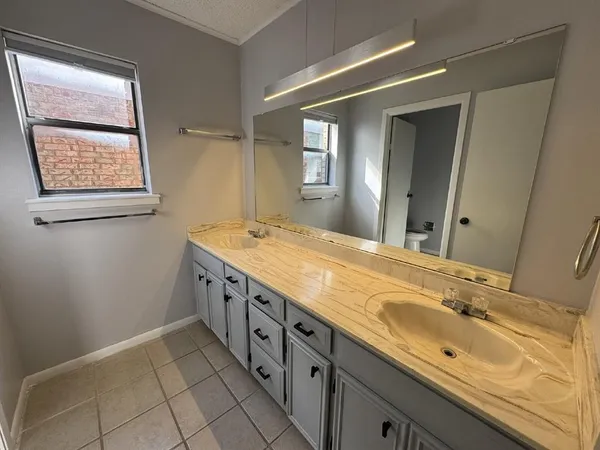 $1,900 | 207 Sharp Drive, Stephenville, TX 76401