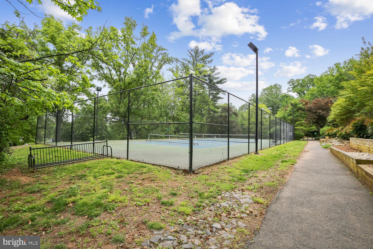 1730 Preston Road Alexandria, VA 22302 - Photo 48 of 64 Park Fairfax Tennis Court