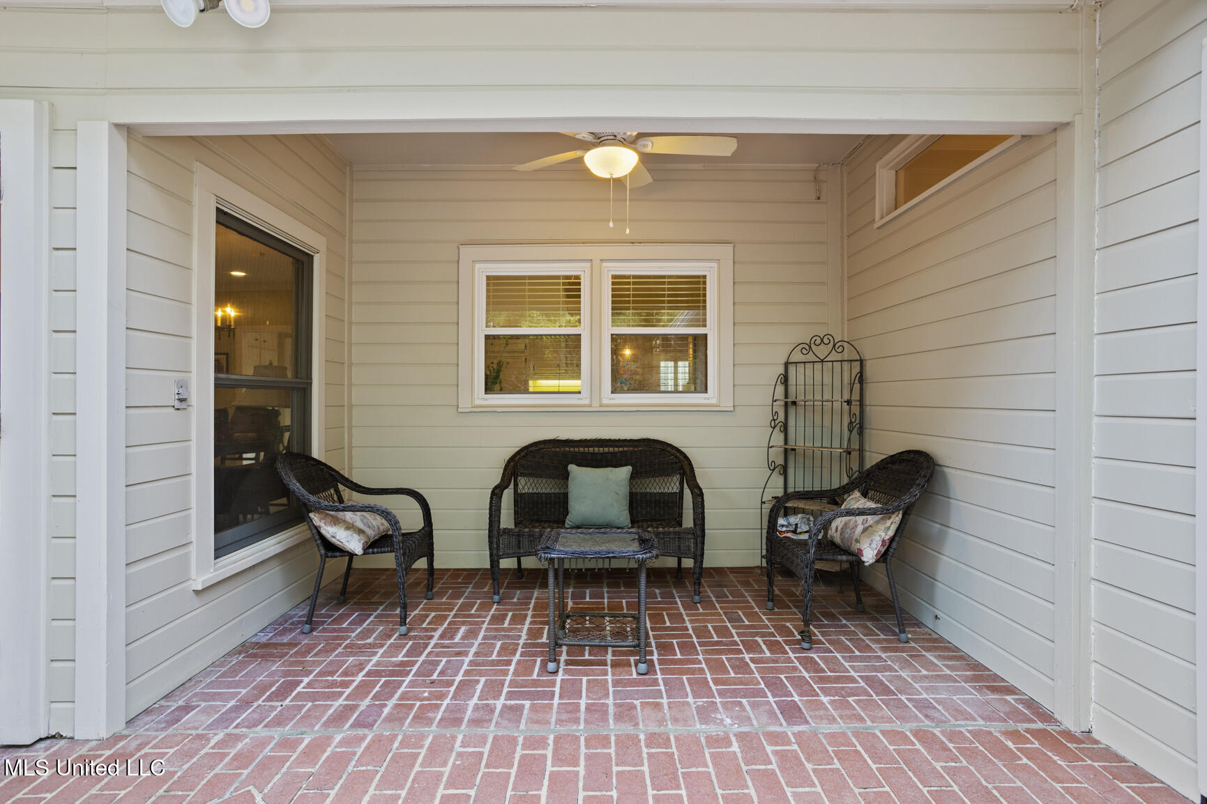 4656 Calnita Place Jackson, MS 39211 - Photo 31 of 35 4656 Calnita-36