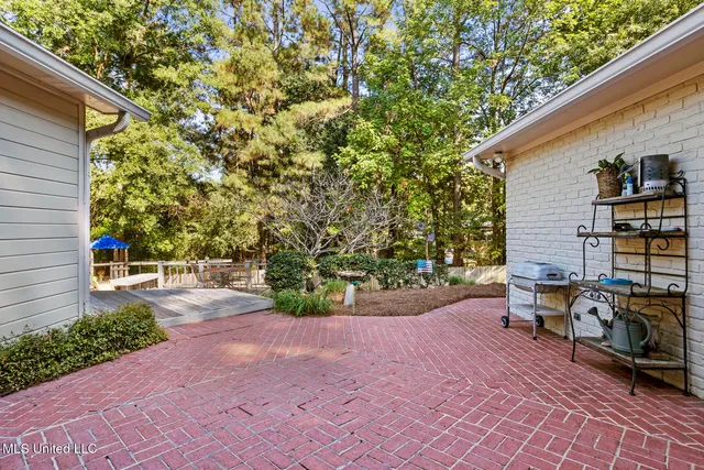 $485,500 | 4656 Calnita Place, Jackson, MS 39211