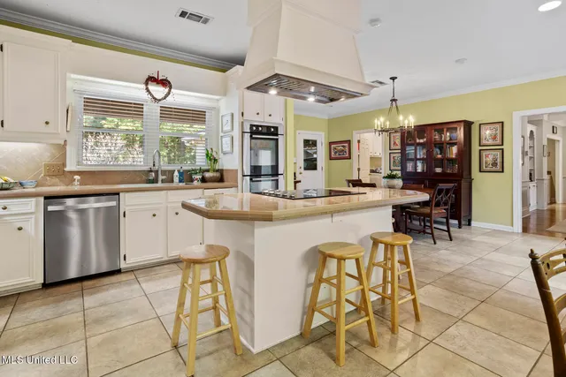 $485,500 | 4656 Calnita Place, Jackson, MS 39211