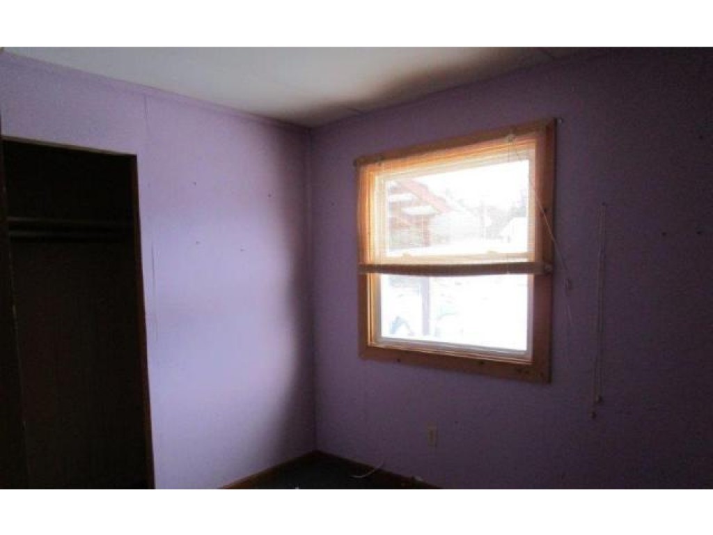 47 Hobbs Road Milton, VT 05468 - Photo 6 of 8 Gallery Image 6