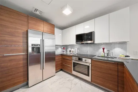 $719,000 | 601 Northeast 27th Street, Unit 1001, Miami, FL 33137
