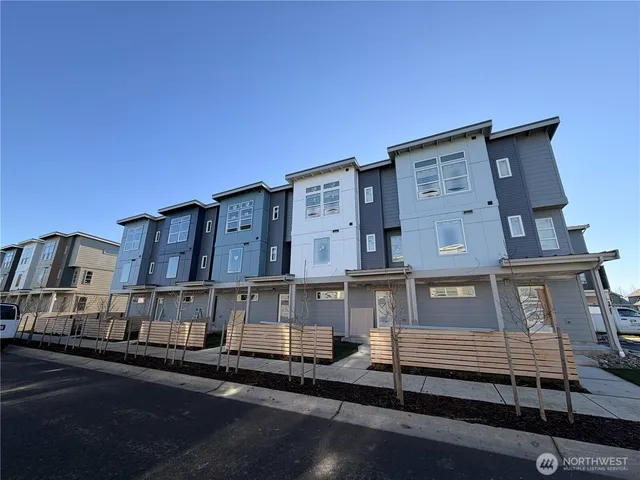 a view of a large building