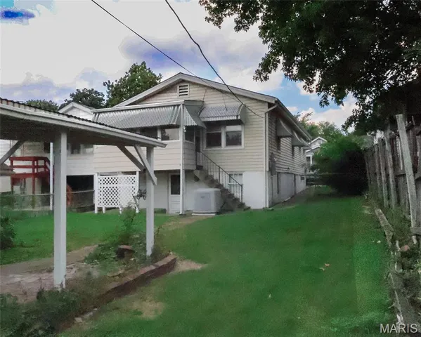 $1,650 | 6418 Hoffman Avenue, St. Louis, MO 63139