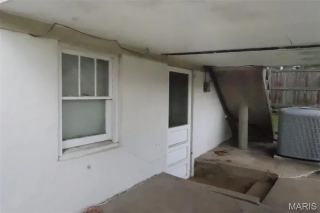 $1,650 | 6418 Hoffman Avenue, St. Louis, MO 63139