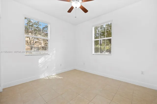 $2,600 | 807 Southwest 147th Avenue, Unit 1402, Pembroke Pines, FL 33027