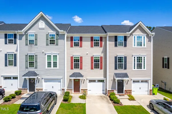 $2,000 | 6607 Pathfinder Way, Raleigh, NC 27616