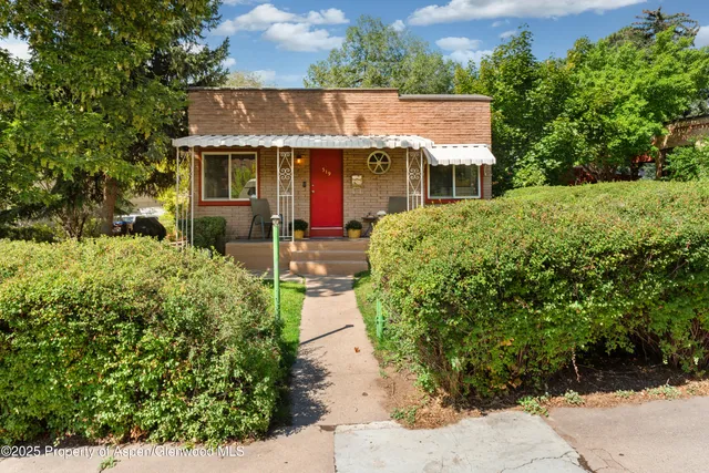$795,000 | 519 Maple Street, Glenwood Springs, CO 81601