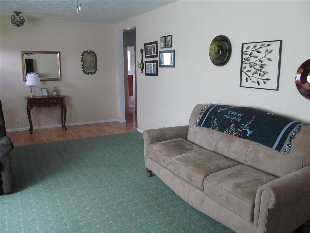 4530 Knoll Road Fort Wayne, IN 46809 - Photo 4 of 35