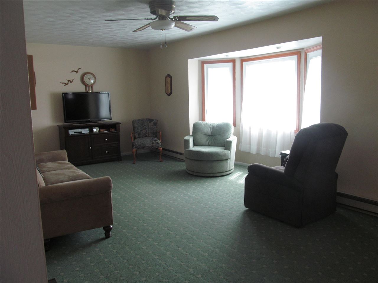 4530 Knoll Road Fort Wayne, IN 46809 - Photo 7 of 35