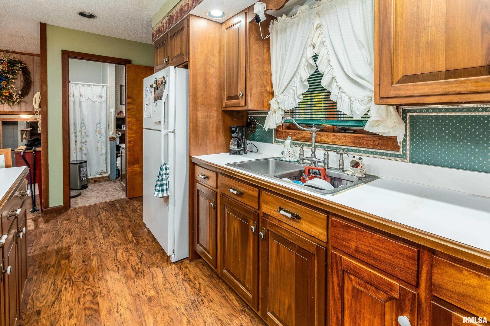 402 Main Street Broughton, IL 62817 - Photo 19 of 63