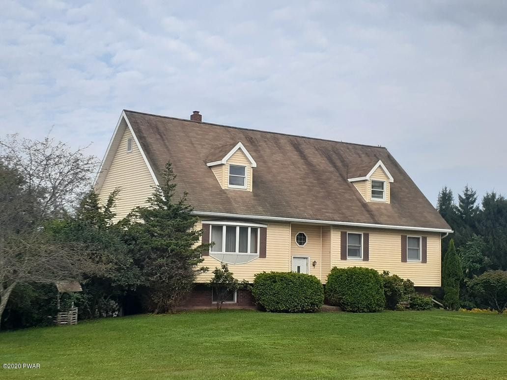 19 Fonda Road Hawley, PA 18428 - Photo 2 of 31 Front from Driveway
