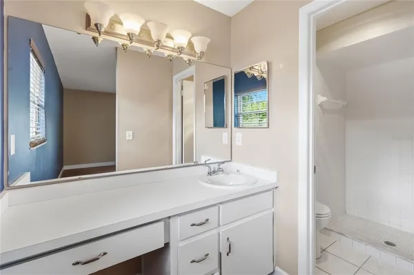 $2,700 | 7832 Barberry Drive, Orlando, FL 32835
