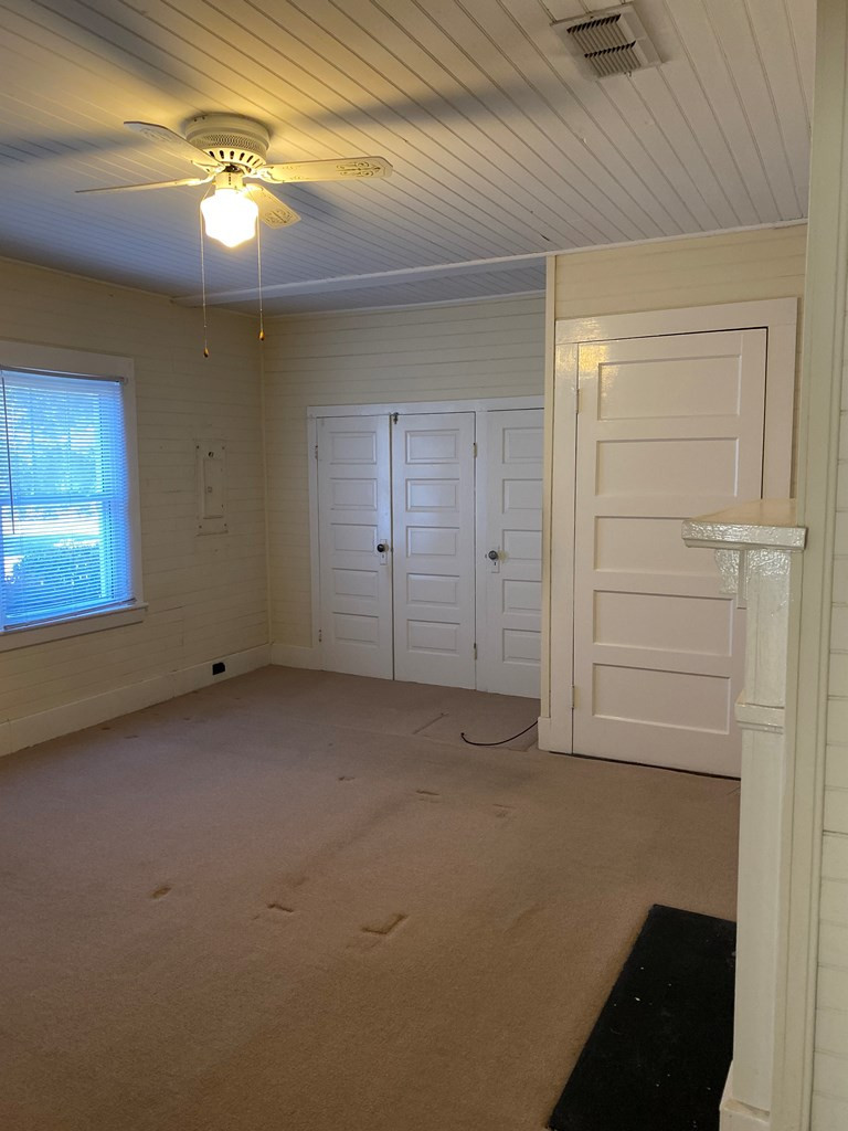 1622 Augusta Road Warrenville, SC 29851 - Photo 11 of 18