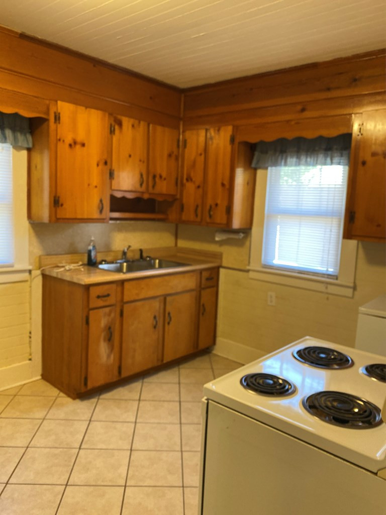 1622 Augusta Road Warrenville, SC 29851 - Photo 14 of 18