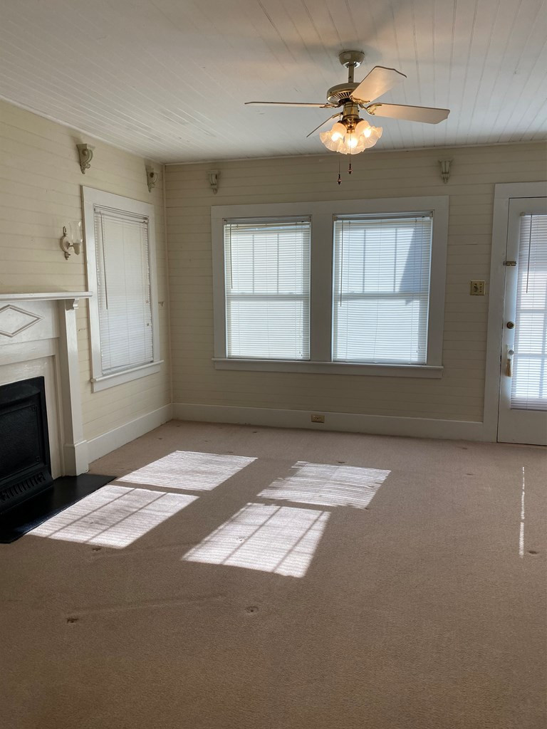 1622 Augusta Road Warrenville, SC 29851 - Photo 8 of 18