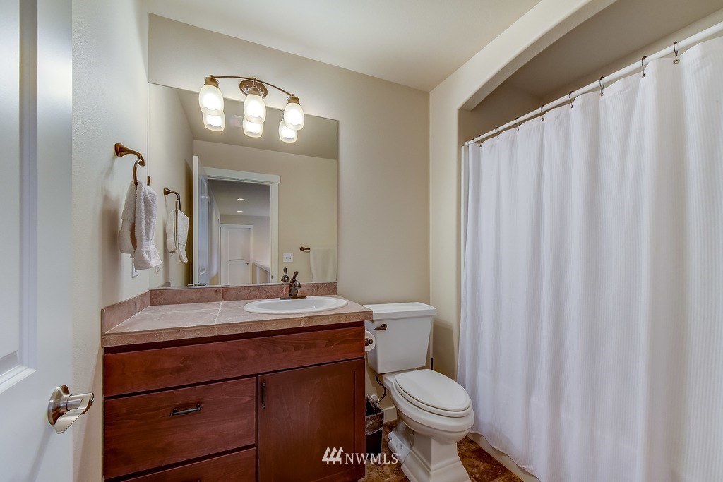 318 171st Street Southeast Bothell, WA 98012 - Photo 16 of 21 Gallery Image 16