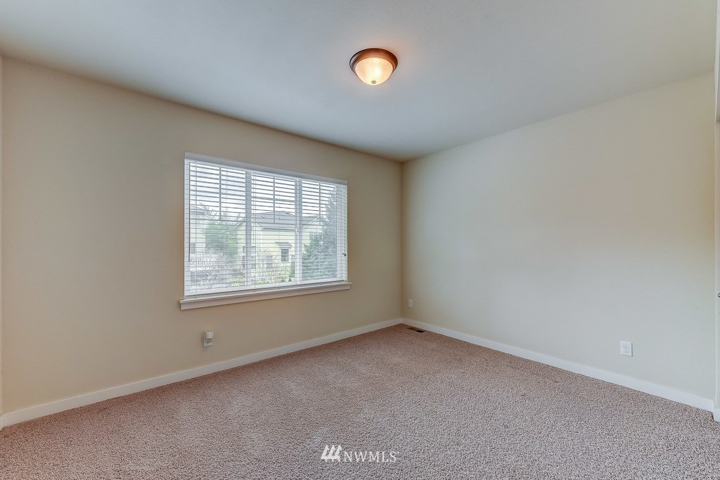 318 171st Street Southeast Bothell, WA 98012 - Photo 18 of 21 Gallery Image 18