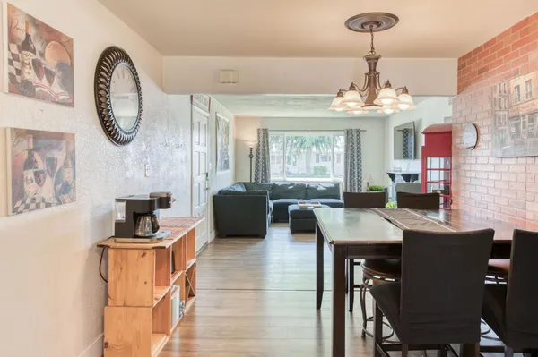 $349,500 | 965 West Fairmont Avenue, Clovis, CA 93612