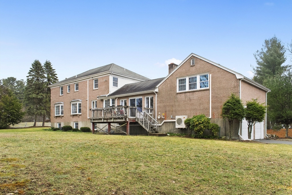 4 Blueberry Hill Road Andover, MA 01810 - Photo 3 of 26 Gallery Image 3