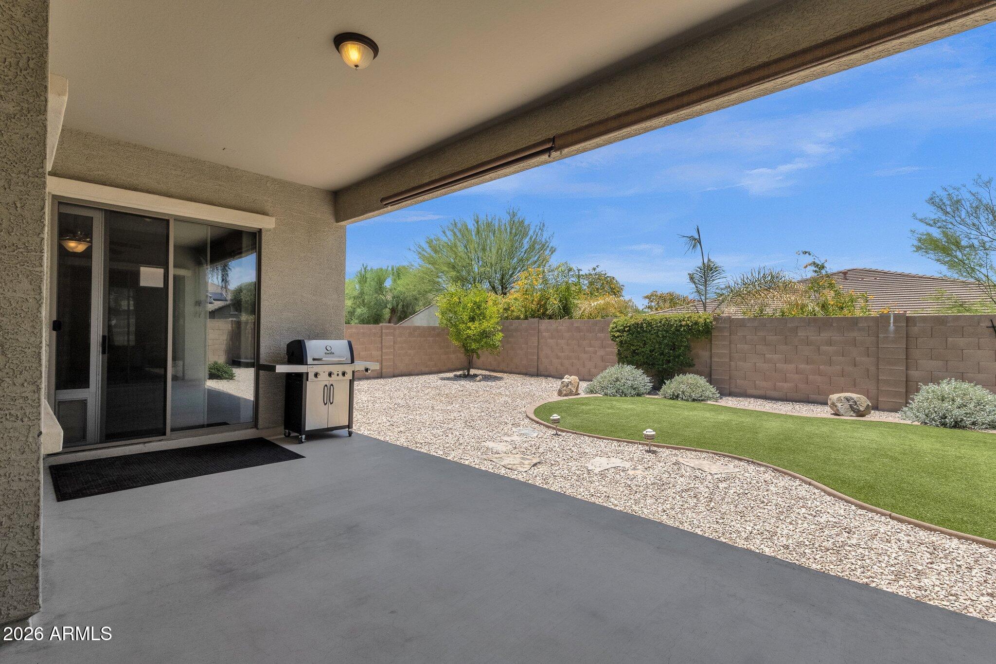 2403 East Robb Lane Phoenix, AZ 85024 - Photo 34 of 40