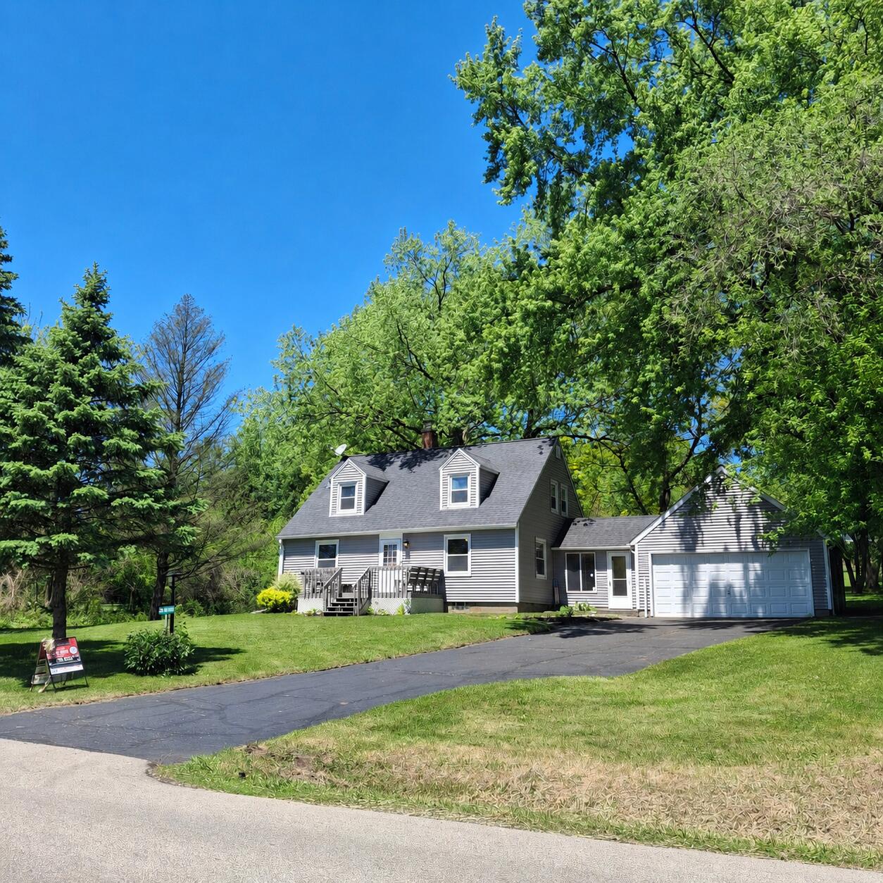S26W26998 Mac Arthur Road Waukesha, WI 53188 - Photo 2 of 41 Exterior front