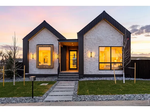 $1,999,900 | 110 West William Street, Superior, CO 80027