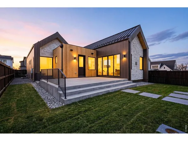 $1,999,900 | 110 West William Street, Superior, CO 80027