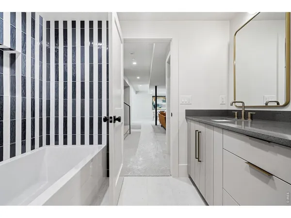 $1,999,900 | 110 West William Street, Superior, CO 80027