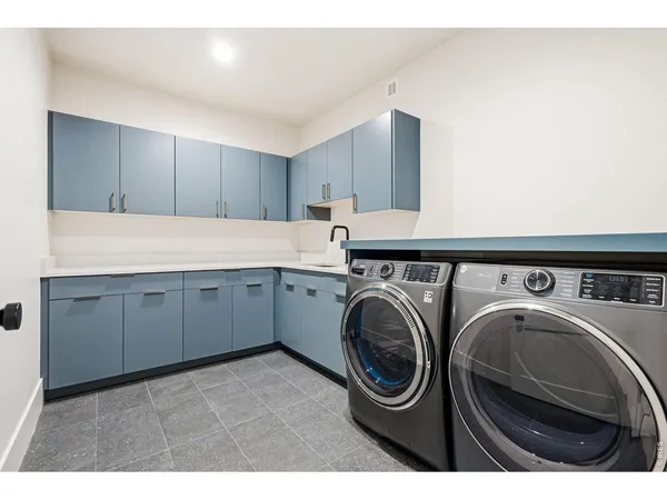 $1,999,900 | 110 West William Street, Superior, CO 80027