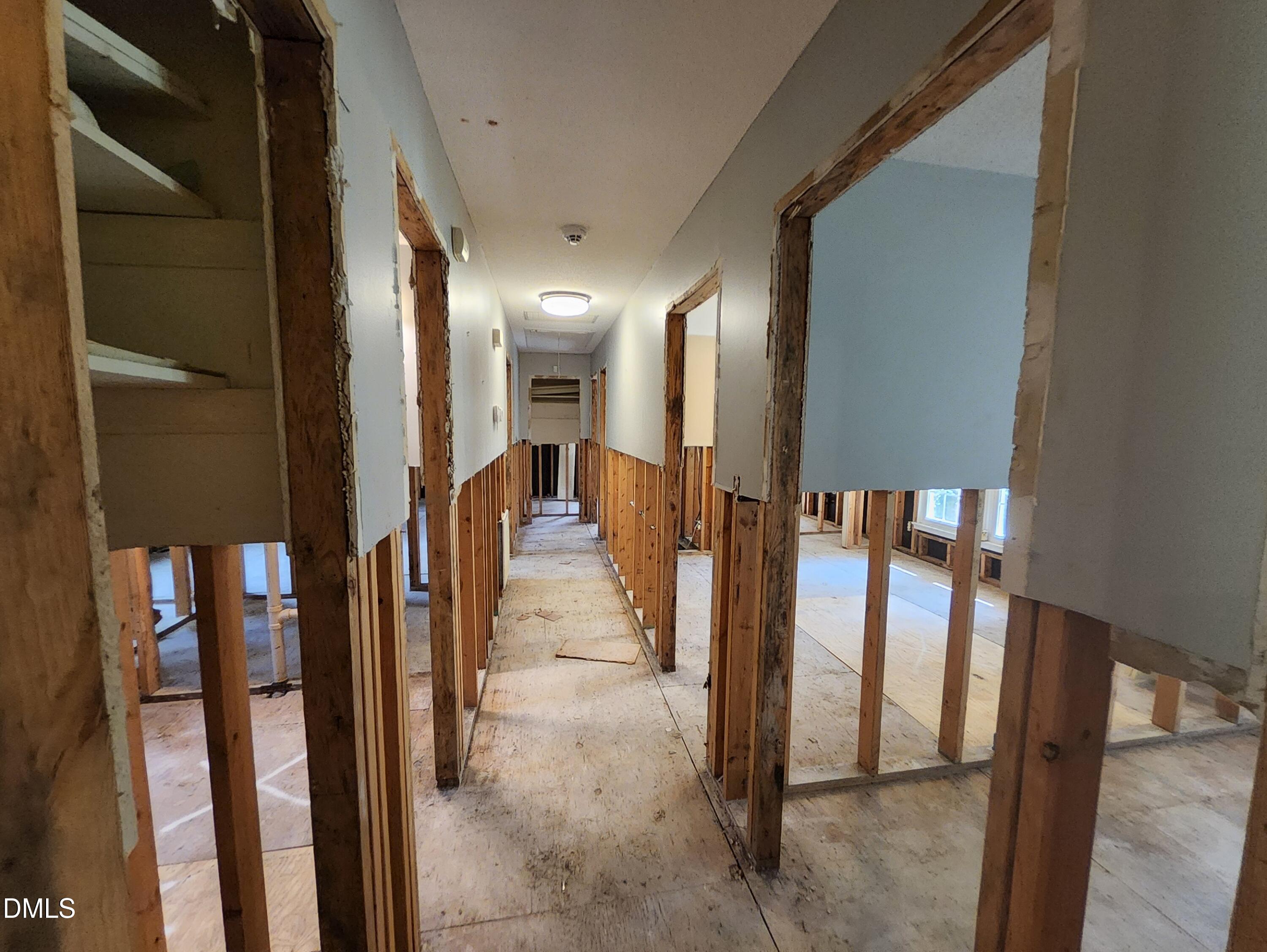 329 Rippling Stream Road Durham, NC 27704 - Photo 37 of 44 hallway