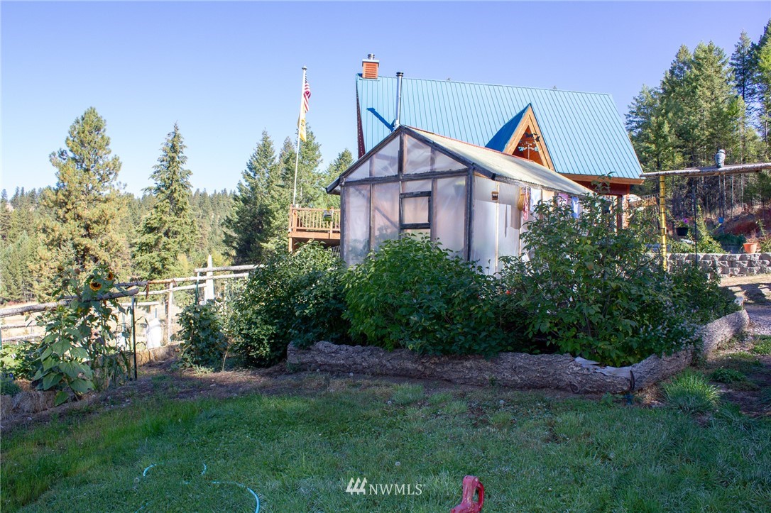 11 R R J Lane Republic, WA 99166 - Photo 7 of 7