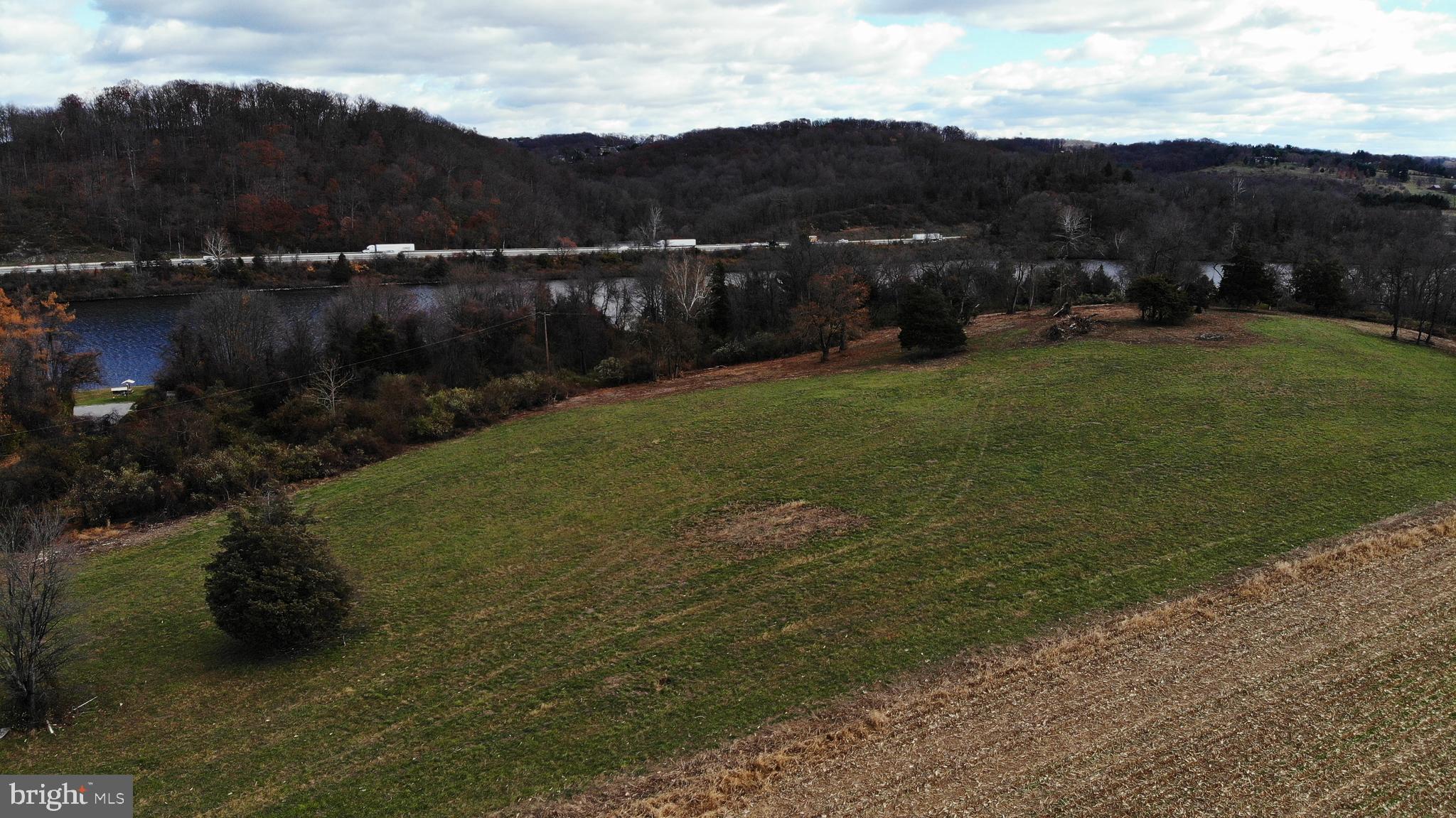 0 York Road York, PA 17407 - Photo 4 of 10 a view of a back yard
