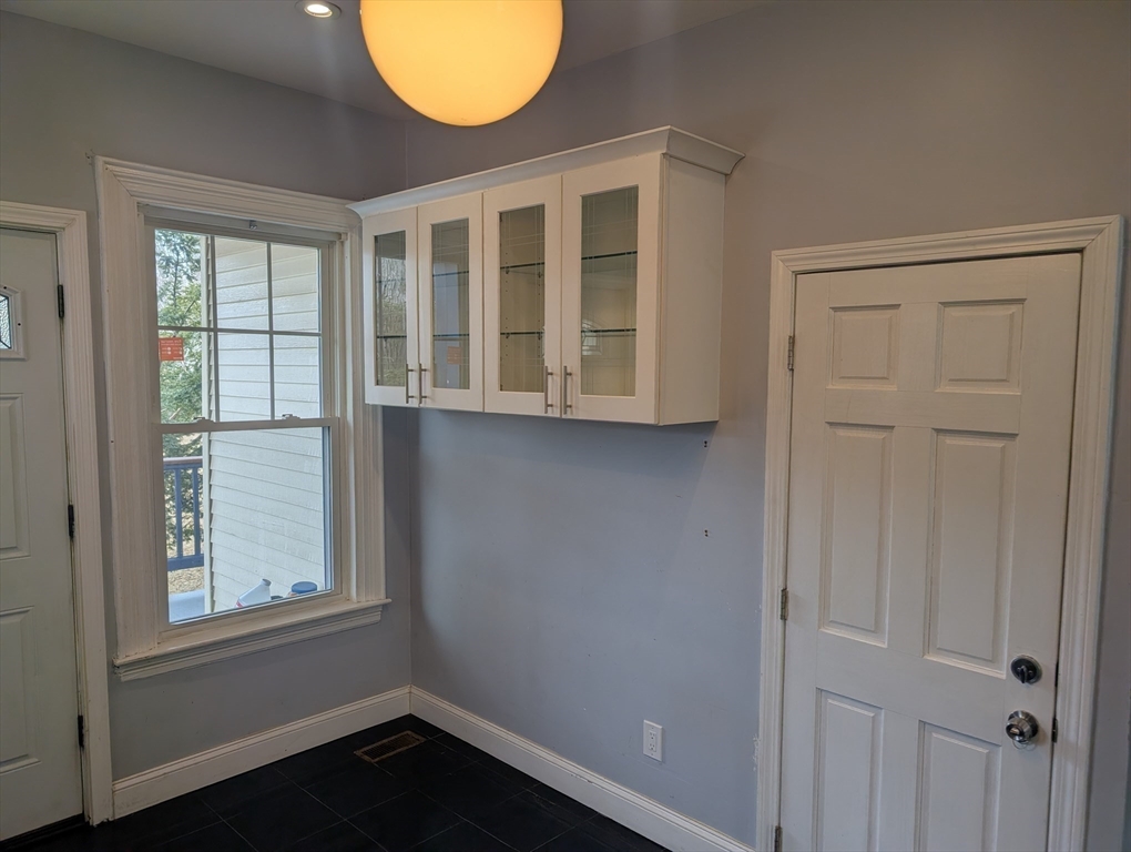 411 Atlantic Avenue, Unit 411 Marblehead, MA 01945 - Photo 11 of 42