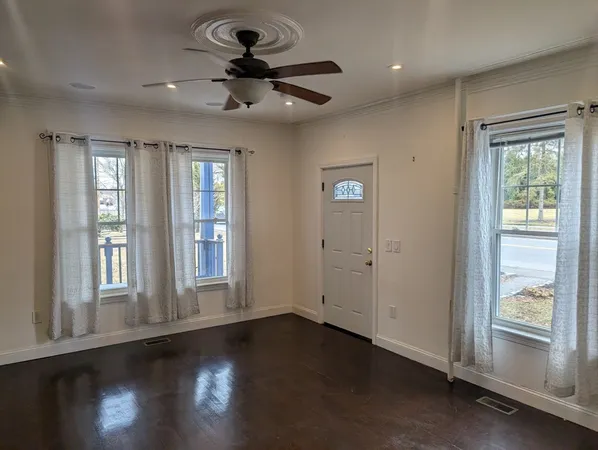 $573,000 | 411 Atlantic Avenue, Unit 411, Marblehead, MA 01945