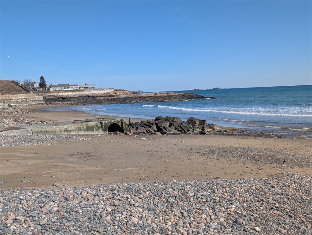 411 Atlantic Avenue, Unit 411 Marblehead, MA 01945 - Photo 40 of 42